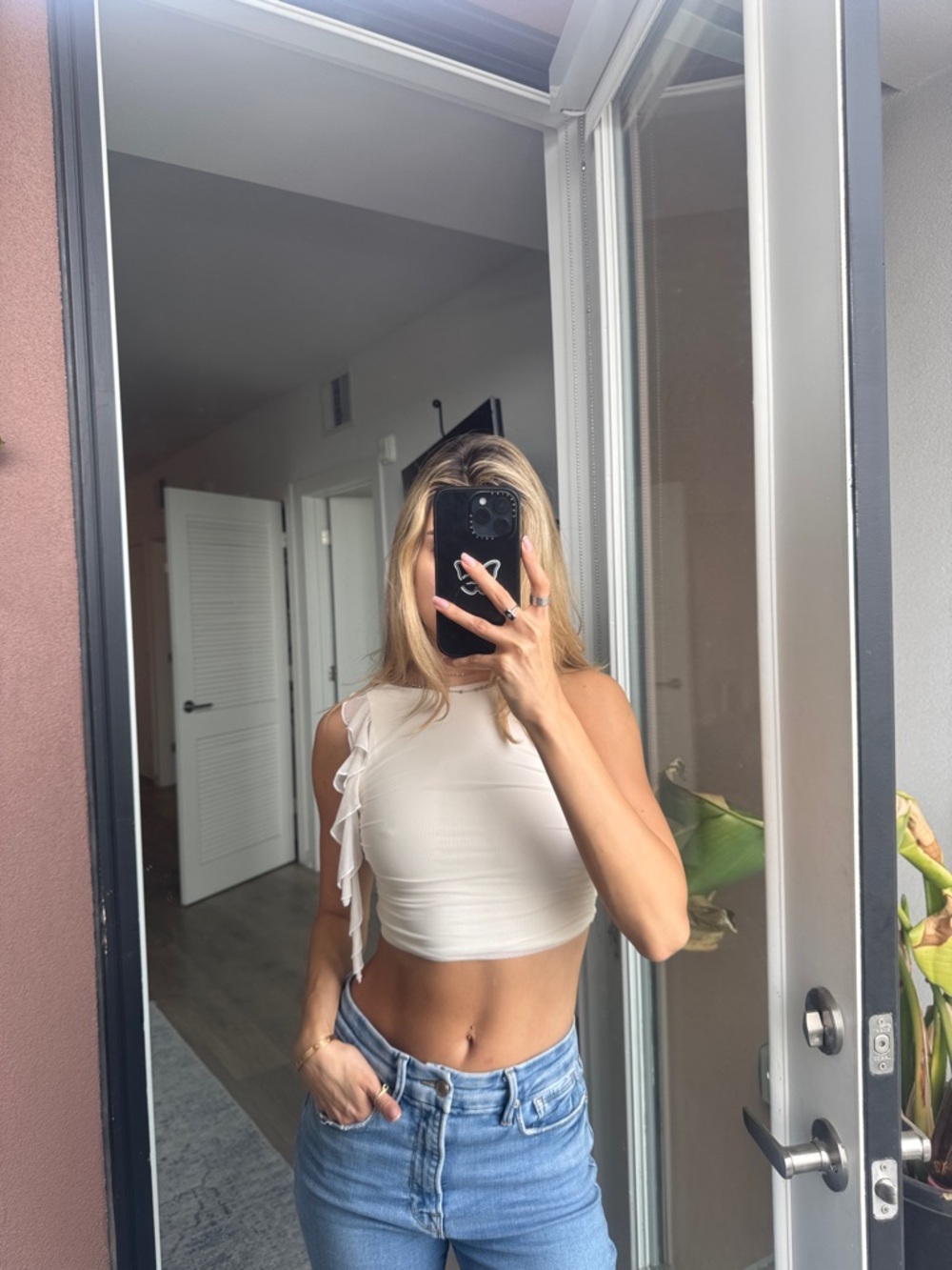 Women’s Cream Ruffle One-Shoulder Crop Top